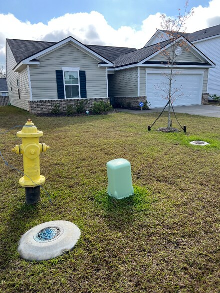 Primary Photo - 19 Stetson Dr