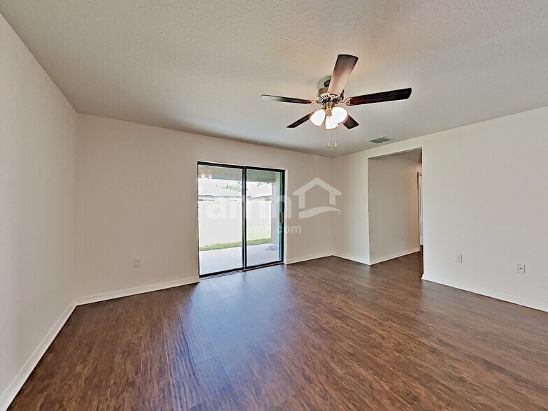 Building Photo - 1108 Brenton Leaf Dr