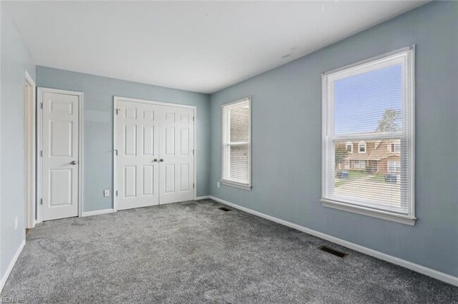 Building Photo - 444 Wayman Ln