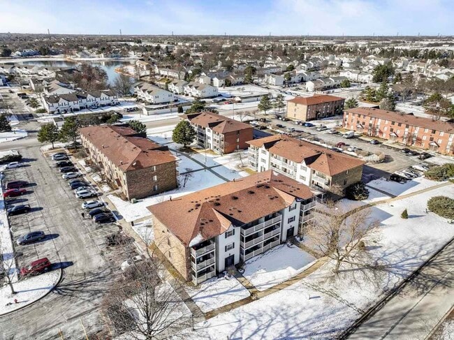 Building Photo - 225 S Gregory St