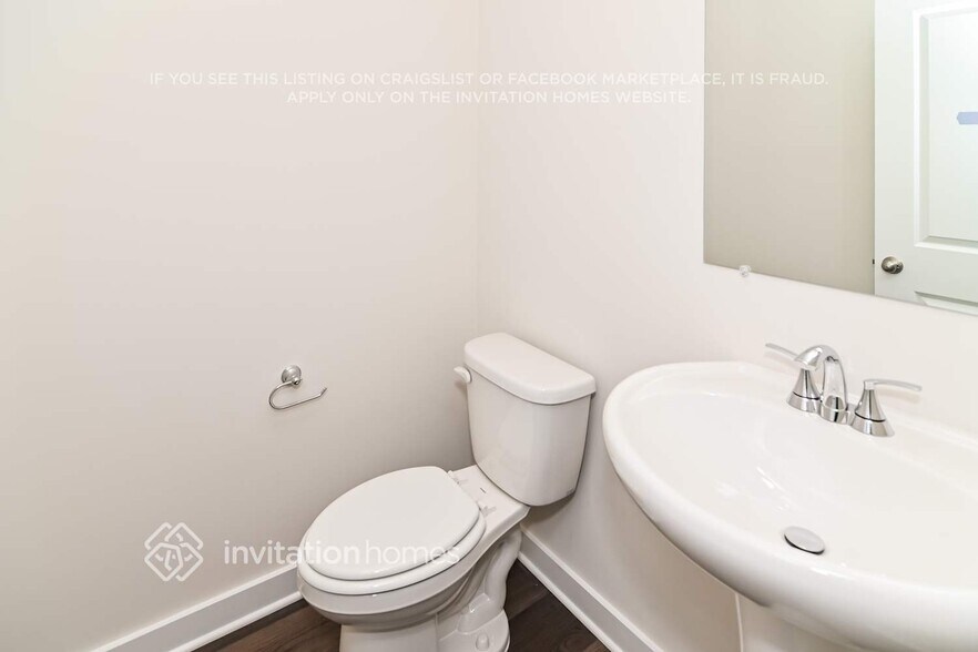 Building Photo - 1203 Bluffton Cir