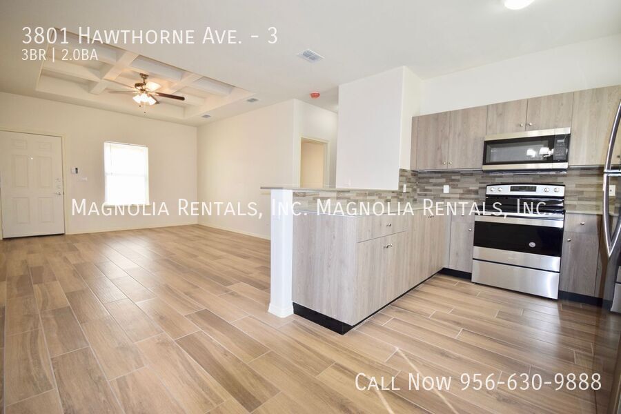 Building Photo - 3801 Hawthorne Ave