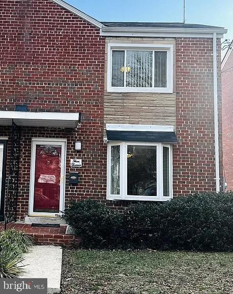 Building Photo - 313 Nicholson St NE