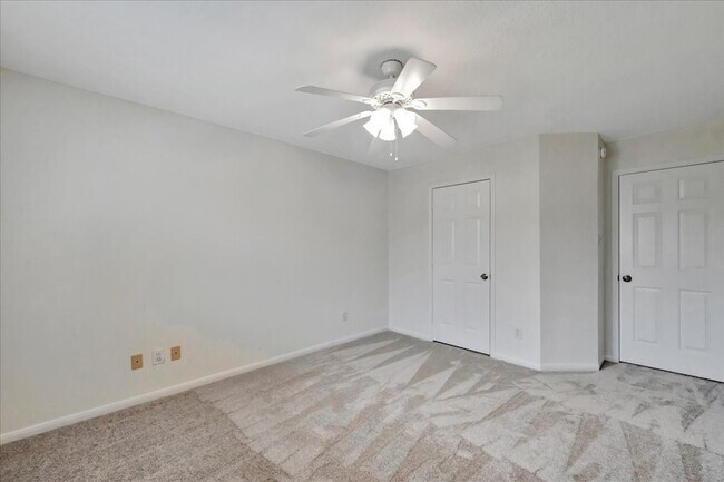 Building Photo - 14010 Hazel Ridge Ct
