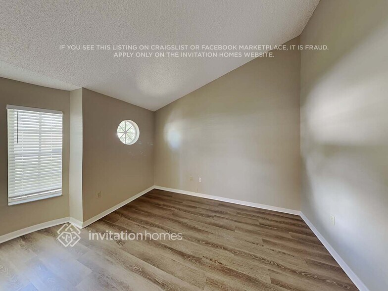 Building Photo - 7022 Morning Dove Loop W