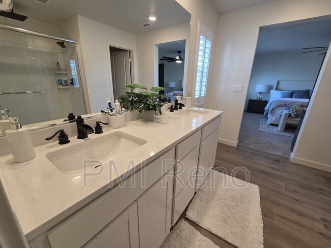 Building Photo - 7754 Wandering Wy