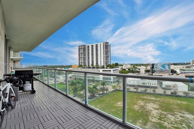 Building Photo - 3470 E Coast Ave