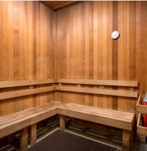 Building Photo - 353 E Ohio St