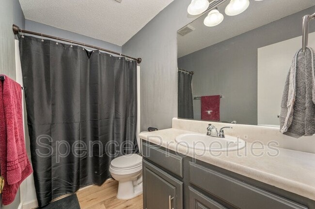 Building Photo - 113 Marimba St
