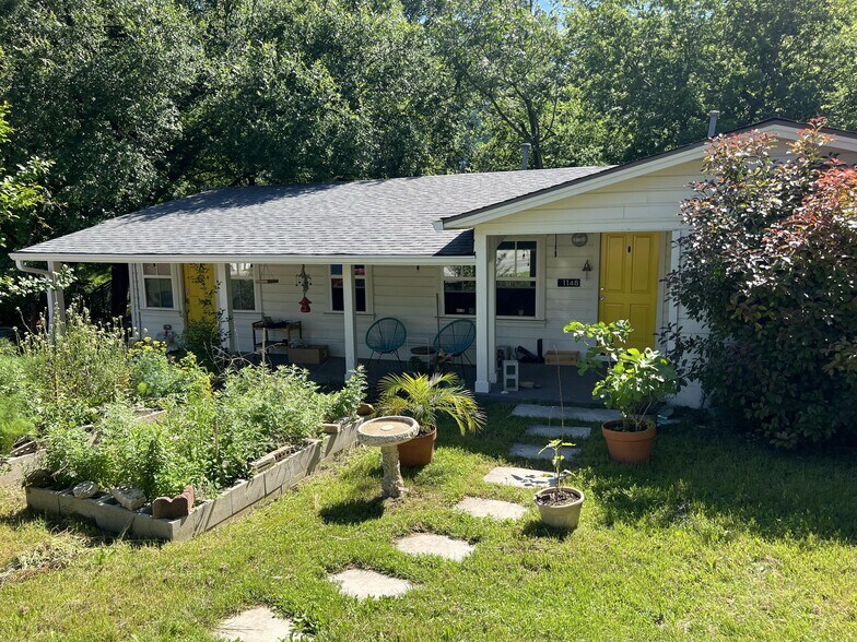 Building Photo - 1148 Lott Ave