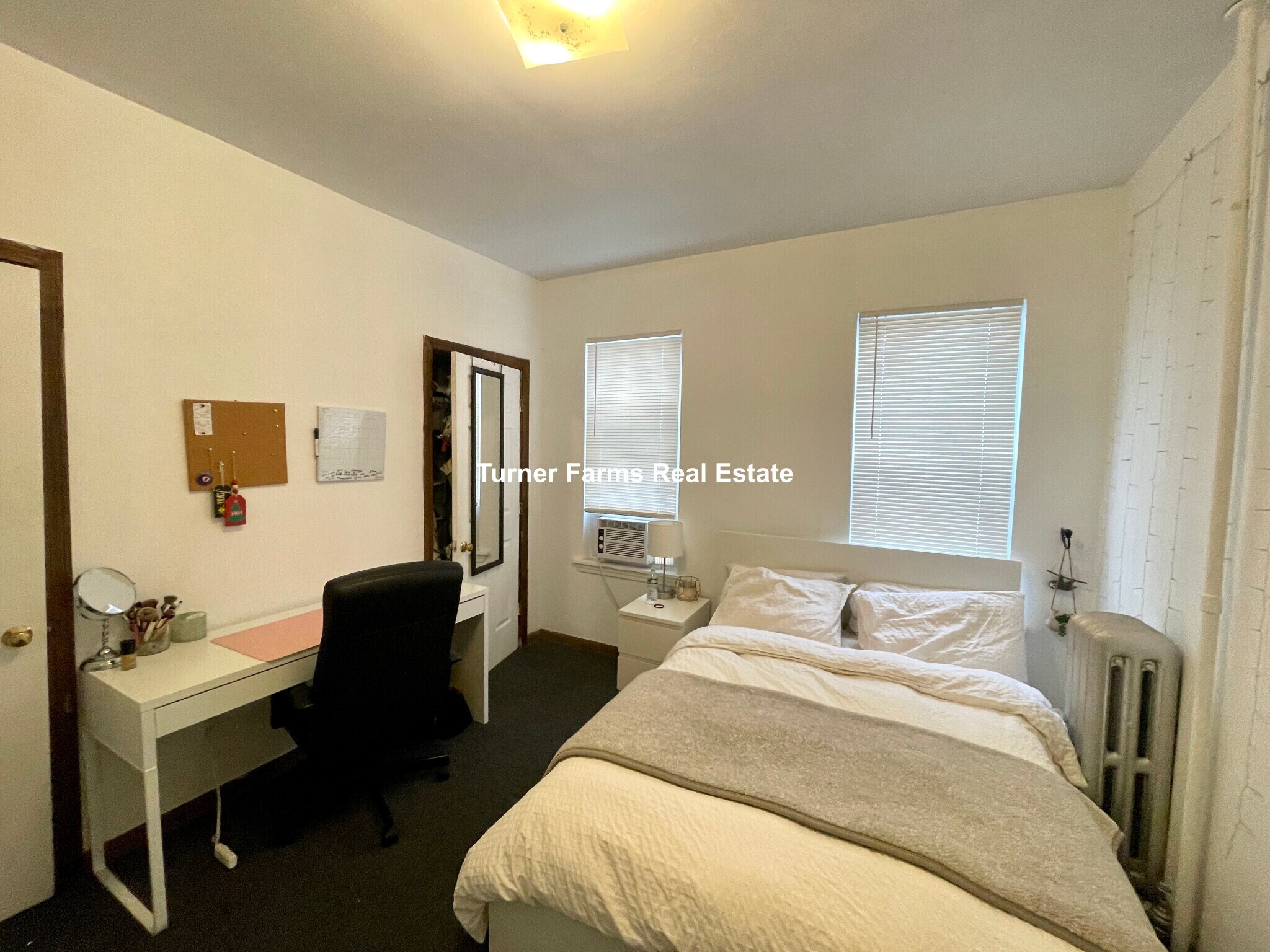 Building Photo - 10 Parker Hill Ave