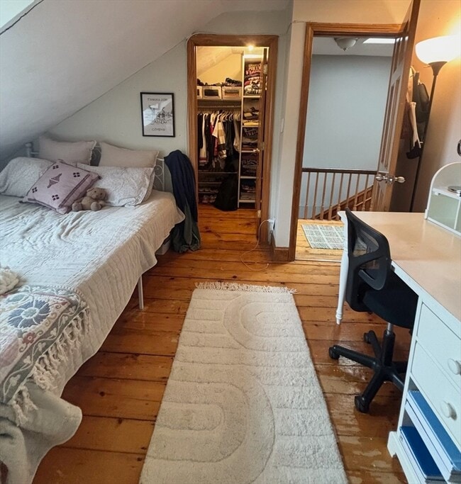 Building Photo - 93 Baxter St