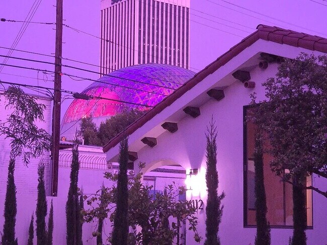 Building Photo - NO MIN CREDIT SCORE REQUIRED, BK OKAY, PAST EVICTION OKAY!, BACKGROUND FRIENDLY. Apply at "The Re...