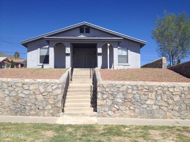 Primary Photo - 2401 Copper Ave