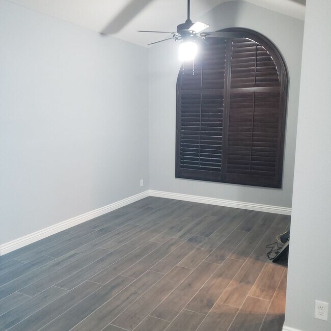Building Photo - 13016 Mew Cir