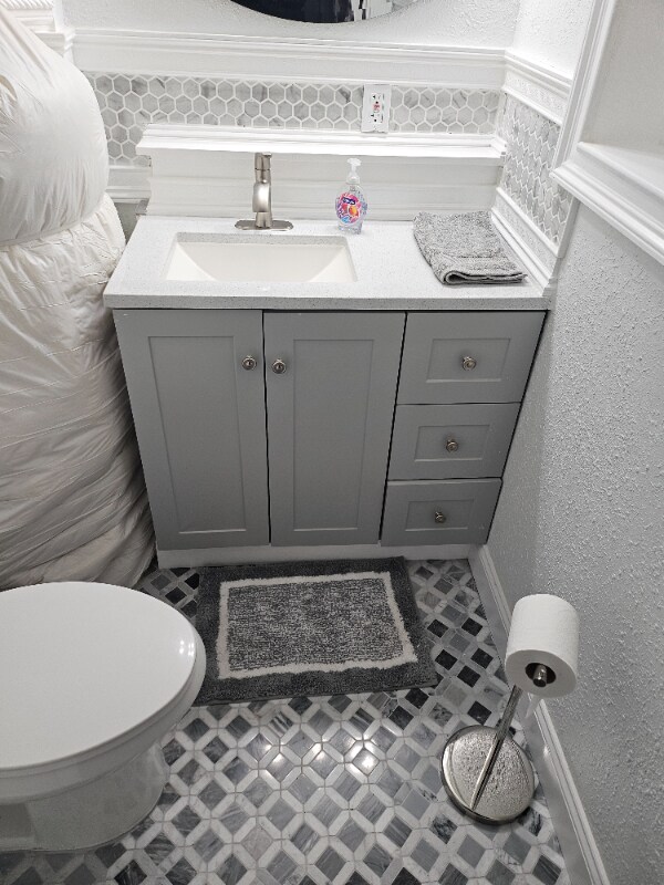 Building Photo - 18989 NE Marine Dr