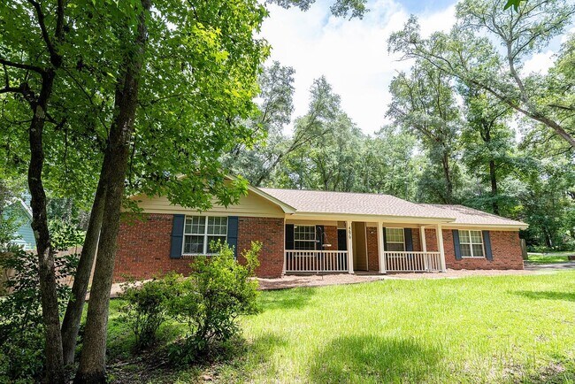 Building Photo - 4679 Inisheer Dr