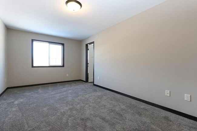 Building Photo - 2588 County Rd I