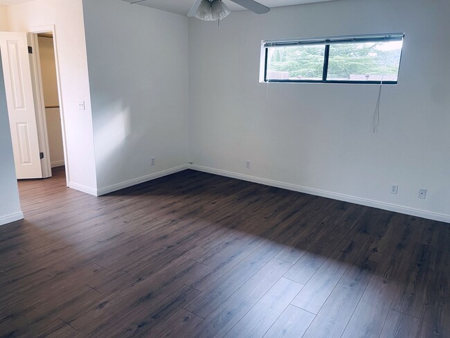 Building Photo - HOUSE - RED ROCK VIEWS - VILLAGE OF OAK CREEK