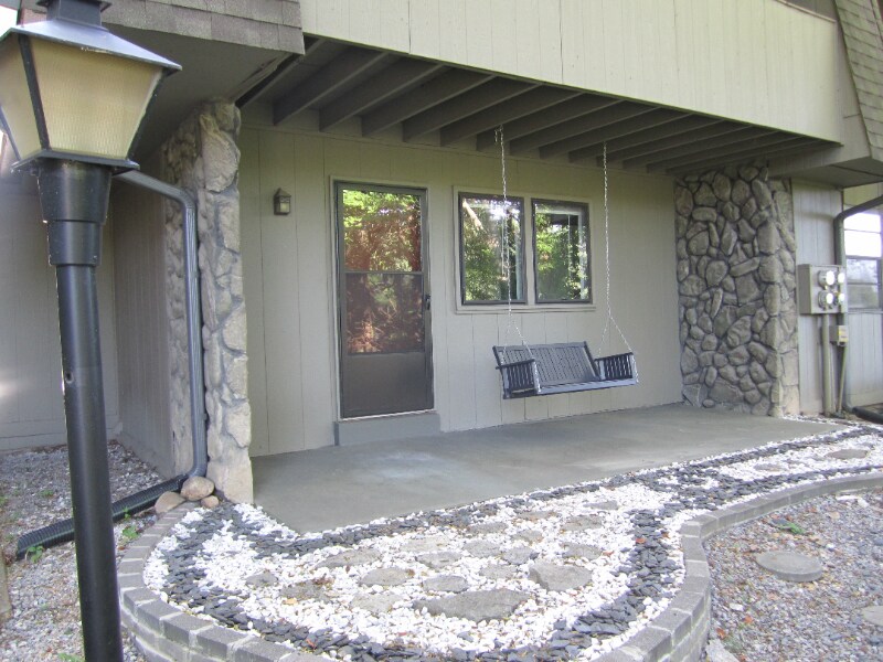 Building Photo - 2929 Selena Dr