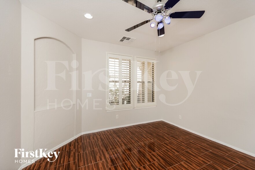 Building Photo - 18505 Verdin Rd