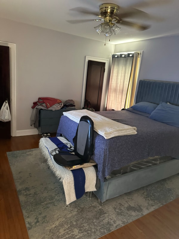 Building Photo - 8328 S Ingleside Ave