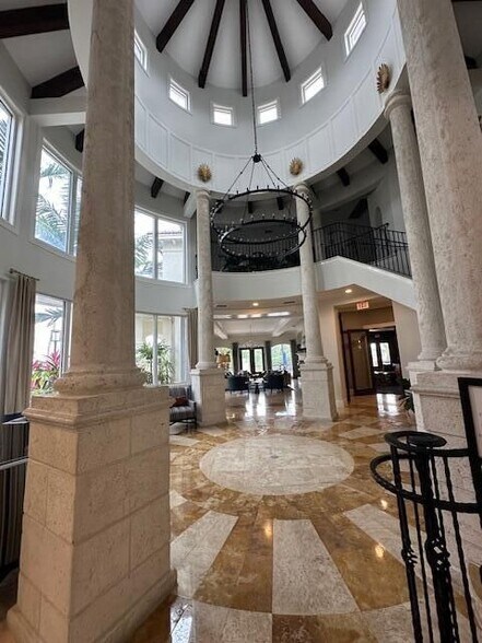 Building Photo - 2306 Tuscany Way