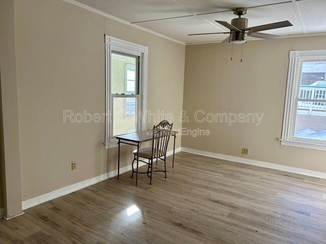 Building Photo - 314 Norwich Ave