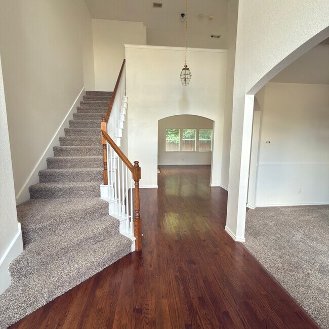Building Photo - 4761 Avocet Dr