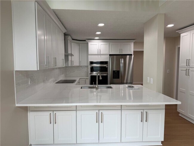 Building Photo - 2210 Concord Square Dr NE