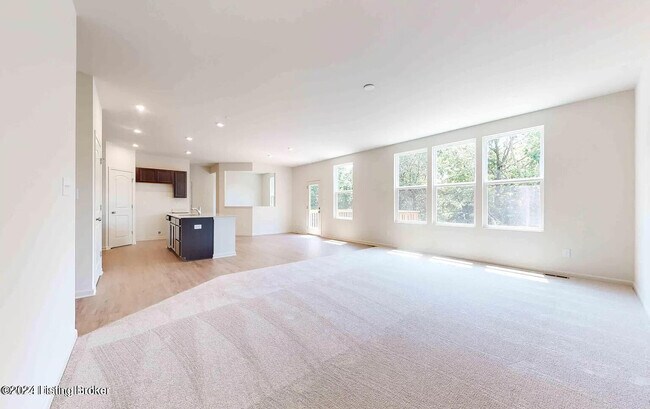 Building Photo - 7618 Fair Ln