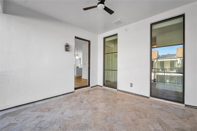 Building Photo - 5270 Town and Country Blvd