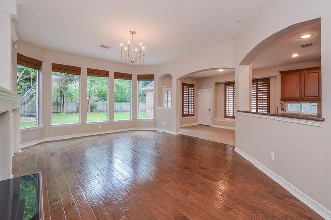 Building Photo - 5007 Barlow Bend Ln
