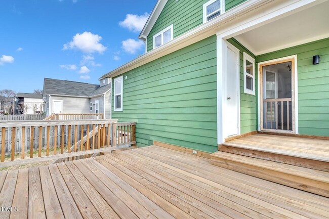 Building Photo - 312 Chavis Way