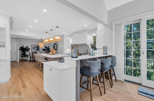 Building Photo - 118 Beacon Blvd