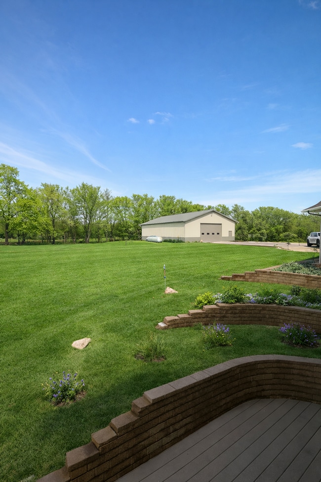 Building Photo - MUST SEE!  Gorgeous - Fully Furnished - New Construction Home in Delano.  No Detail Left To Be De...