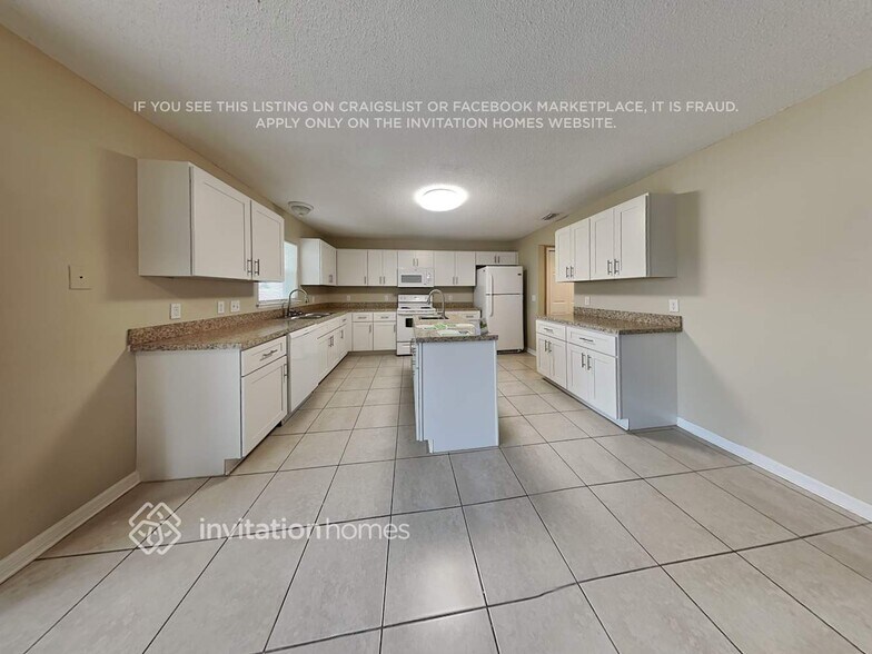 Building Photo - 8075 Settlers Creek Cir