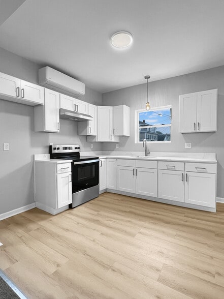 Kitchen - 186 Rodman St