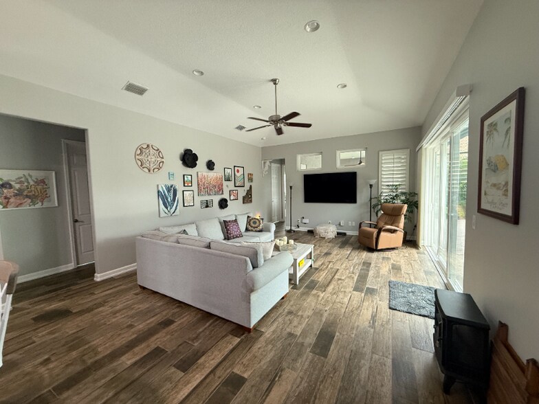 Building Photo - 4968 Bridgehampton Blvd