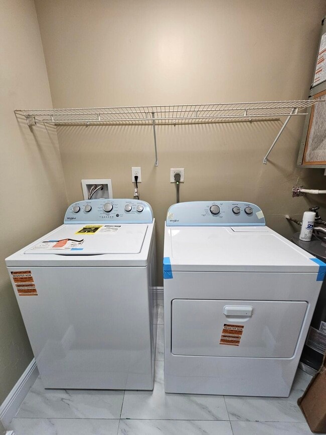 Building Photo - 4787 Orleans Ct