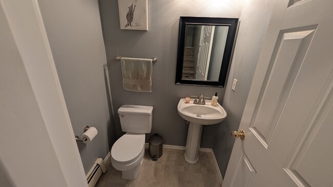 Building Photo - 12580 Old Glenn Hwy