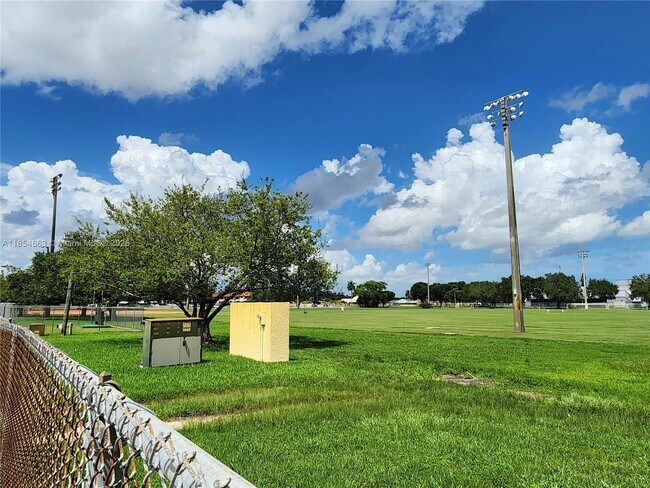 Building Photo - 13334 SW 60th Terrace