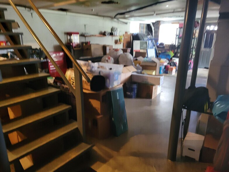 basement - 508 Longview Dr