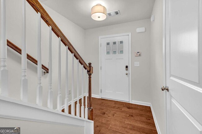 Building Photo - 893 Society Cir