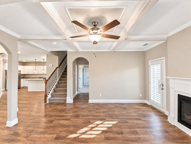 Building Photo - 1233 Black Oak Cir