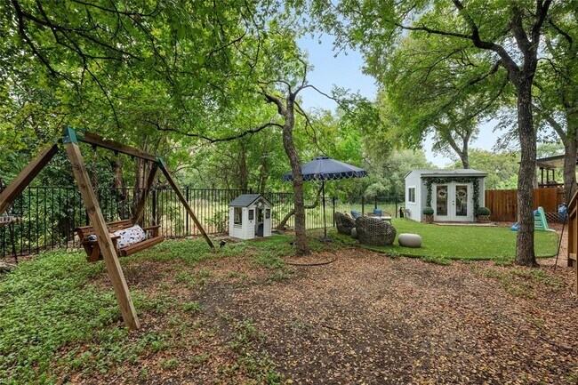 Building Photo - 8402 Nairn Dr