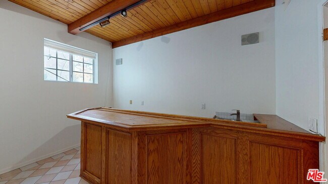 Building Photo - 4339 Alhama Dr