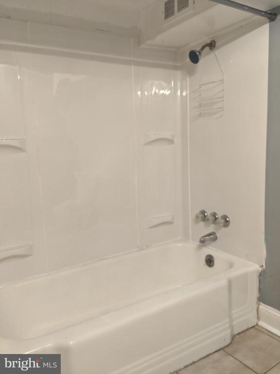 Building Photo - 3307 Guilford Ave