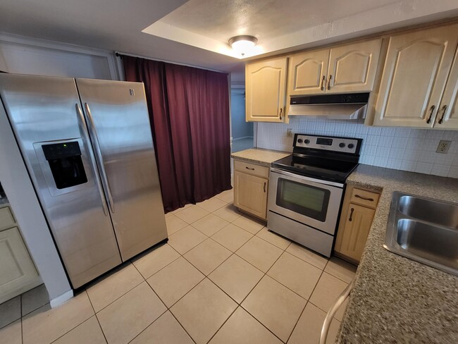 Building Photo - 7914 Wallaba Ln