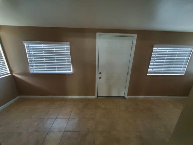 Building Photo - 16705 C St